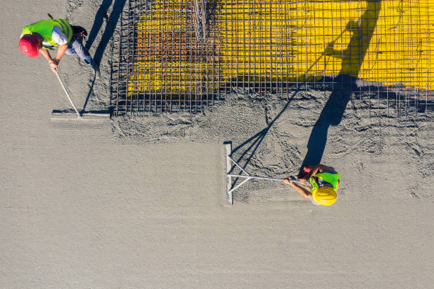Best Concrete Sealing and Maintenance in Bettendorf, IA