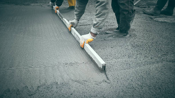 Best Concrete Sidewalk Installation in Bettendorf, IA